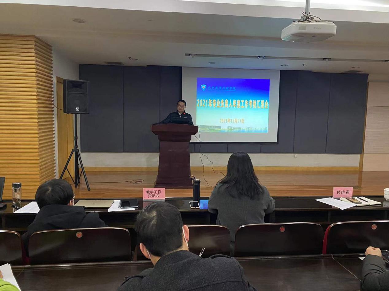 说明: 26b245cb3314bab40680ec403705664