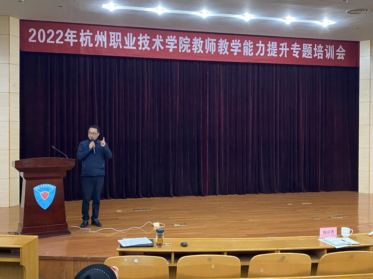 说明: 1d7f9f5c499fb2e5afc921d9bd595a5